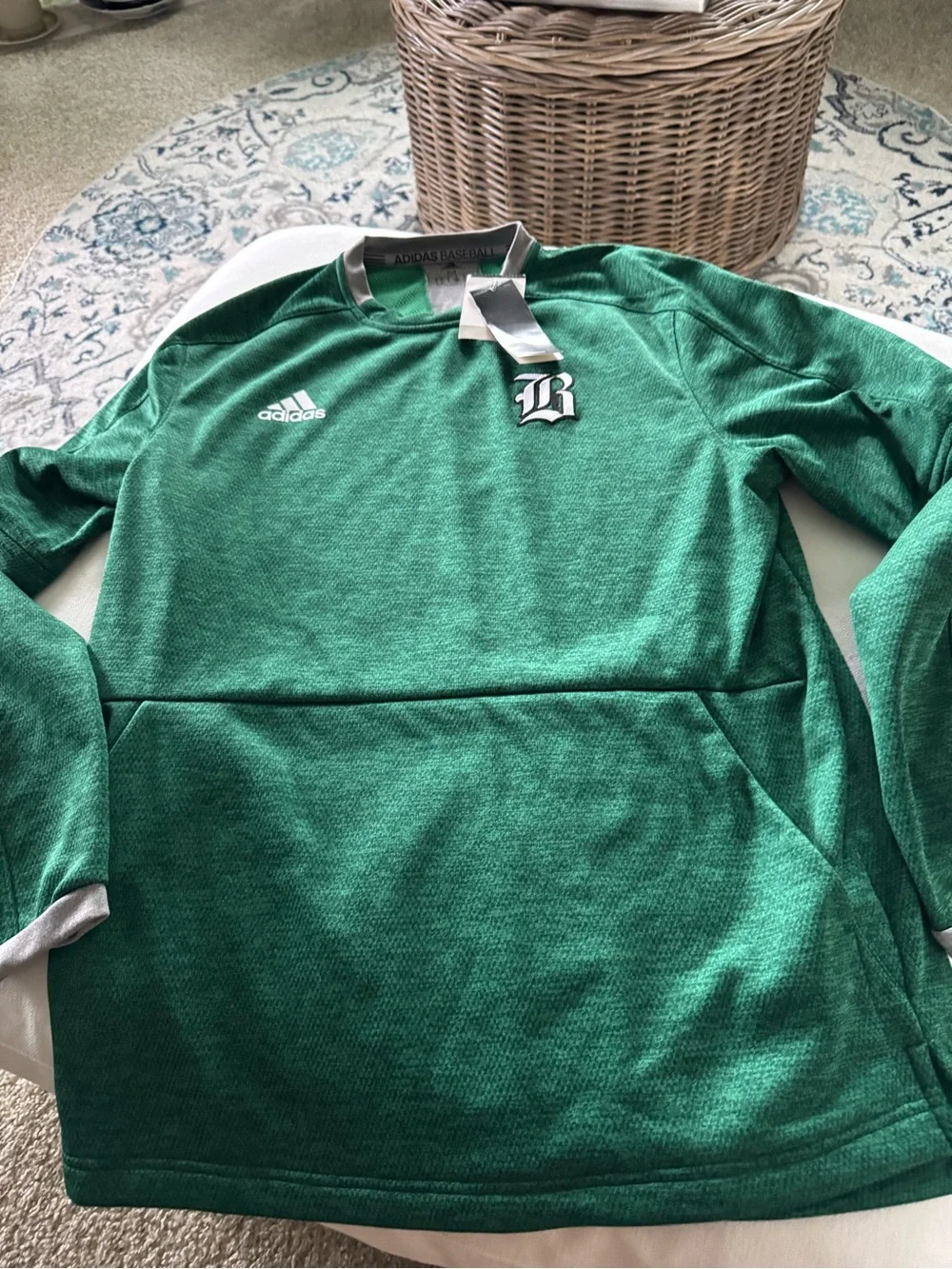 ND adidas men’s baseball crewneck NWT